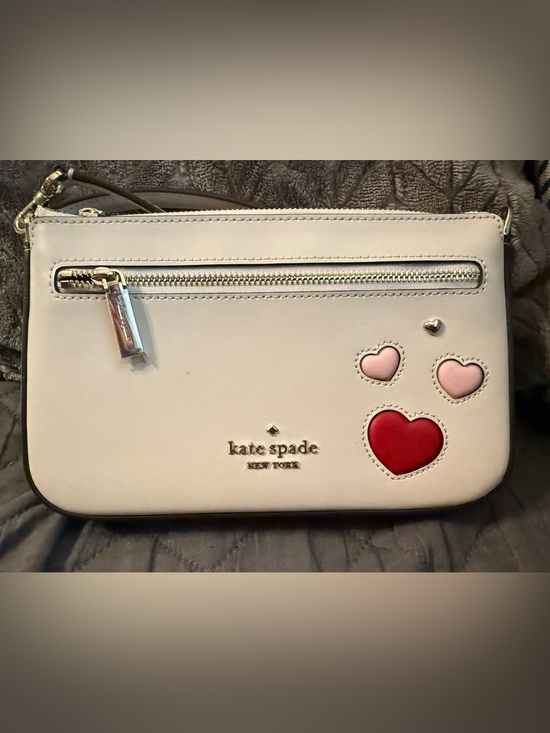 kate spade Handbags - Kate Spade Sweet Heart Convertible Wristlet NWOT